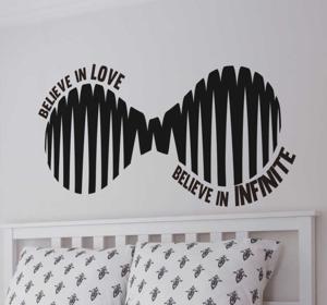 Muursticker believen in love & infinite