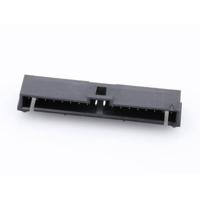 Molex 15913184 Male header, inbouw (standaard) Totaal aantal polen: 18 Rastermaat: 2.54 mm Inhoud: 1 stuk(s) Tube - thumbnail