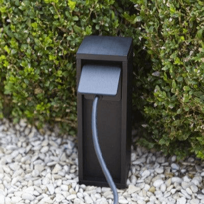 Stopcontact tuin buiten zwart vierkant &apos;Mains&apos; 1x EU 24 cm