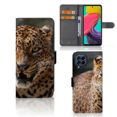 Samsung Galaxy M53 | Telefoonhoesje | Met pasjeshouder | Luipaard