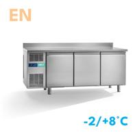 Dieptekoelwerkbank | 3 deurs EN | werkblad met opstaande rand | stekkerklaar