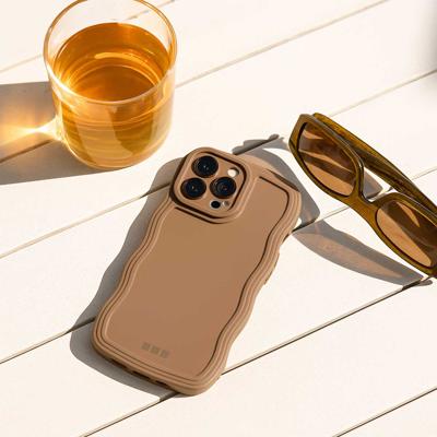 IPhone 15 Plus Case Curve