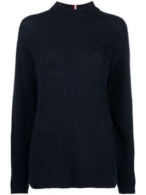 Tommy Hilfiger pull en maille à plaque logo - Bleu