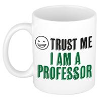Cadeau koffie/thee mok - trust me I am a professor - groen - keramiek - 300 ml