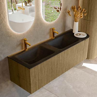 Badmeubel Mondiaz Kurve | 145 cm cm | Meubelkleur Dusk | Wastafelkleur Urban | Solid surface | Dubbel / Links spoelbak | 2 kraangaten