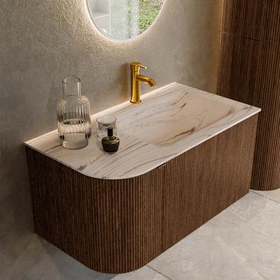 Badmeubel Mondiaz Kurve-Dlux | 85 cm | Meubelkleur Walnut | Wastafelkleur Nata | Solid surface | Wasbak rechter zijde spoelbak | 1 kraangat