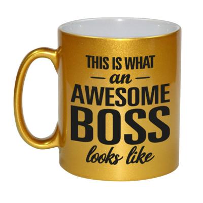 This is what an awesome boss looks like - tekst cadeau koffiemok - De Baas beker - 300 ml - goud