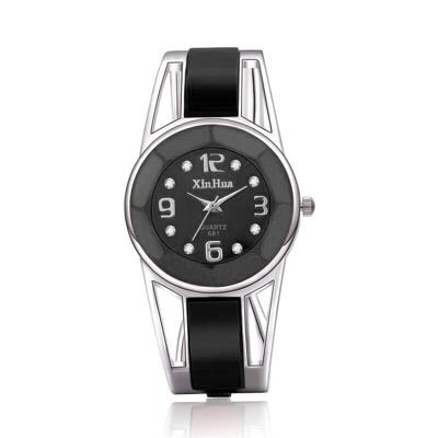 XinHua vrouwen Diamond spiegel oppervlakte holle roestvrijstalen armband quartz horloge (zwart)