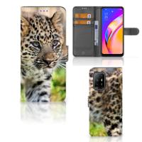 OPPO Reno5 Z | A94 5G | Telefoonhoesje | Met pasjeshouder | Baby Luipaard