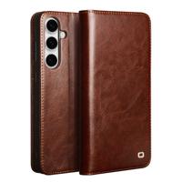 Qialino Samsung Galaxy S25 FE hoesje - Leren bookcase - Bruin Qialino Samsung Galaxy S25 FE hoesje - Leren bookcase - Bruin