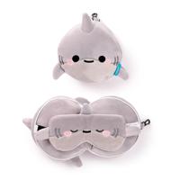 Relaxeazzz Adoramals Archie de Haai Rond Reiskussen & Slaapmasker