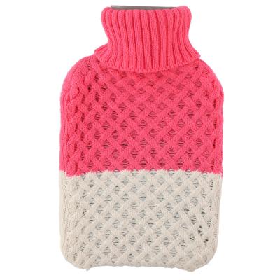 Warmwater Kruik - 2 liter - met gebreide hoes - roze/beige - bedkruik