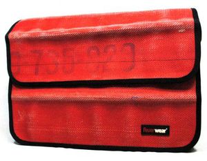 Feuerwear Scott Laptoptas 17 inch Rood