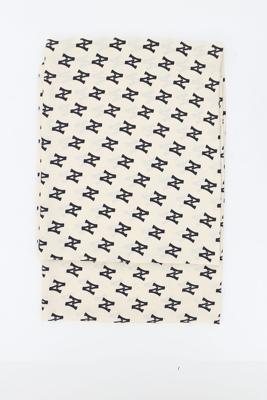 AVDW shawl AV W109 ecru