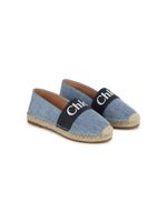 Chloé Kids espadrilles en jean à logo imprimé - Bleu