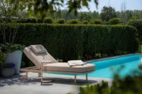 Milano ligbed latte met Vic koffietafeltje