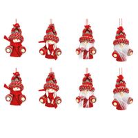 8x stuks kunststof kersthangers kerstpoppetjes/kerstmannetjes 8 cm kerstornamenten