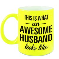 Awesome husband / echtgenoot fluor gele cadeau mok / verjaardag beker 330 ml - feest mokken - thumbnail
