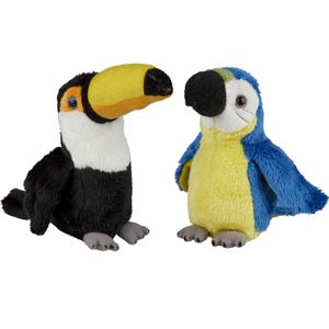 Tropische vogels pluche knuffels 2x stuks - Blauwe Macaw Papegaai en Toekan van 15 cm