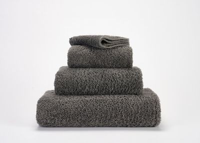 Abyss Abyss & Habidecor Super Pile Handdoek 55x100 920 gris