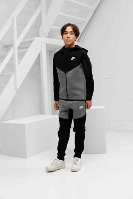 Nike Tech Fleece Trainingspak Kids Zwart/Grijs - Maat 128 - Kleur: ZwartGrijs | Soccerfanshop
