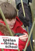 Spelen en leren op school (Paperback)