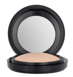 MAC Mineralize Skinfinish Natural 10 g Foundation