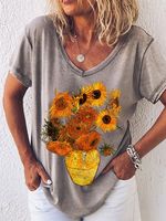 Vintage Art  Classic Floral Vacation V Neck Short Sleeve T-shirt - thumbnail