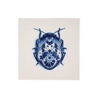 ROYAL DELFT - Wunderkammer - Tegel Bug 02