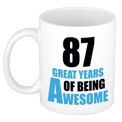 Verjaardag 87 jaar Koffiemok Cadeau - Great years of being awesome - wit/blauw Verjaardag 87 jaar Koffiemok Cadeau - Great years of being awesome - wit/blauw