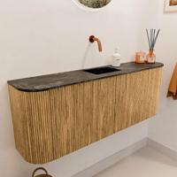 Toiletmeubel Mondiaz Joya Dlux | 113.2 cm | Meubelkleur Oak | Faye wastafel Lava Wasbak Midden | Zonder kraangat(en) Toiletmeubel Mondiaz Joya Dlux | 113.2 cm | Meubelkleur Oak | Faye wastafel Lava Wasbak Midden | Zonder kraangat(en)