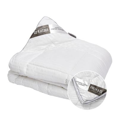 Dekbed Hotel Stripe Micro Dons AllSeason - Enkel , All season - 200x200 cm (Tweepersoons) - Fresh and Co - 350 Gram per m² - Dekbed-Discounter.nl