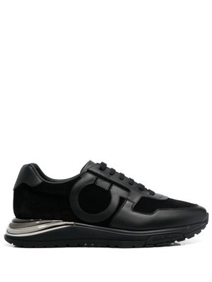 Ferragamo baskets lacées à patch Gancini - Noir