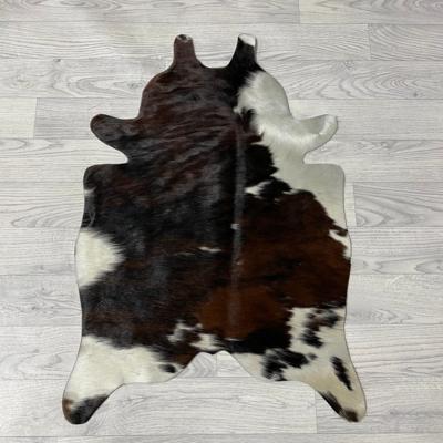 Kleine koeienhuid bruin wit zwart (Normandiër) 90x60cm