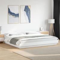 Bedframe met LED-verlichting bewerkt hout wit 200x200 cm
