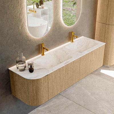 Badmeubel Mondiaz Kurve-Dlux | 155 cm | Meubelkleur Oak | Wastafelkleur Frappe | Solid surface | Dubbele spoelbak | 2 kraangaten