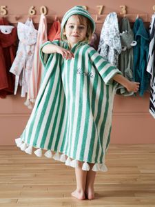 Personaliseerbare gestreepte badponcho voor kinderen groen