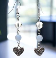 Angeliet en bergkristal oorbellen met engelenvleugels - Sieraden - Spiritueelboek.nl - thumbnail