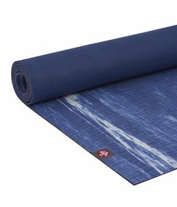 Manduka EKO Yogamat Rubber Blauw 5 mm - Rain Check - 180 x 66 cm