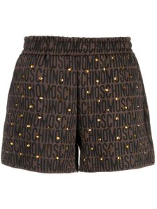 Moschino short orné de clous à logo imprimé - Marron