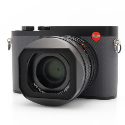 Leica 19084 Q3 43 occasion