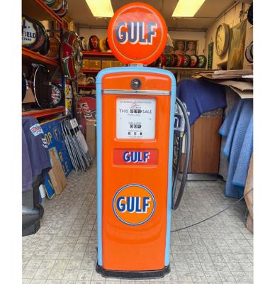 Gilbarco 900 Series Benzinepomp met Gulf Thema - Vintage Origineel Gerestaureerd