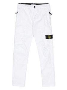 Stone Island Junior pantalon cargo droit à patch logo - Blanc