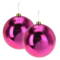 Grote decoratie kerstballen - 2x - fuchsia roze - 18 cm - kunststof - relief - kerstversiering