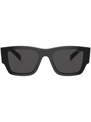 Prada Eyewear lunettes de soleil à détail de logo - Noir