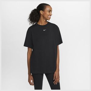 Nike T-shirt NSW Essential Oversized - Zwart Vrouw