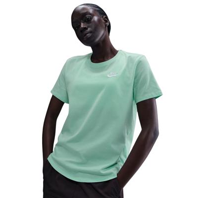 Nike Sportswear Club Essential Casaul T-shirt Dames L/40