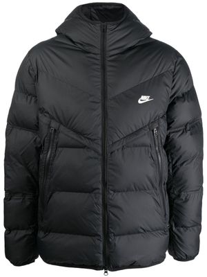 Nike veste matelassée à logo Swoosh - Noir