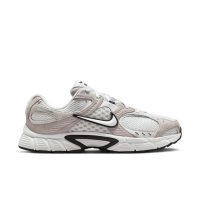 Nike V5 RNR Suède Sneakers Wit Zwart Wit Beige Nike V5 RNR Suède Sneakers Wit Zwart Wit Beige