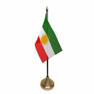 Vlag Koerdistan tafelvlaggetje - 10 x 15 cm - met gouden standaard - Hoogte 27 cm Vlag Koerdistan tafelvlaggetje - 10 x 15 cm - met gouden standaard - Hoogte 27 cm